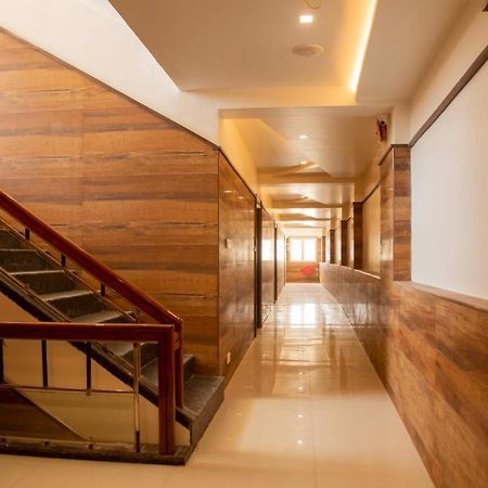 קומבאקונאם Sri Balaji Grand Hotel מראה חיצוני תמונה
