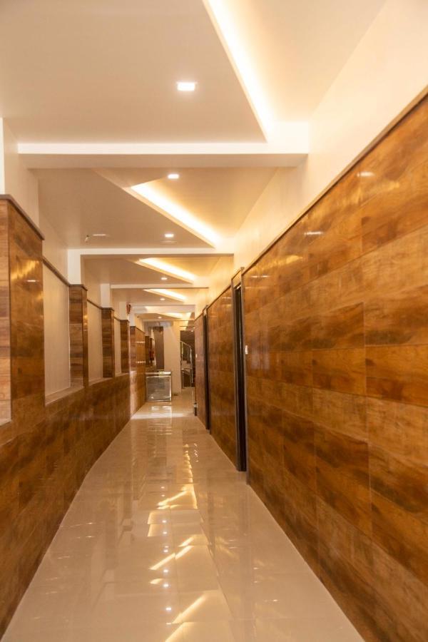 קומבאקונאם Sri Balaji Grand Hotel מראה חיצוני תמונה