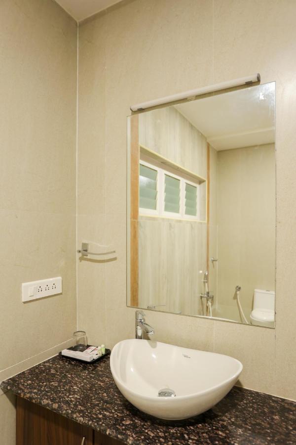 קומבאקונאם Sri Balaji Grand Hotel מראה חיצוני תמונה